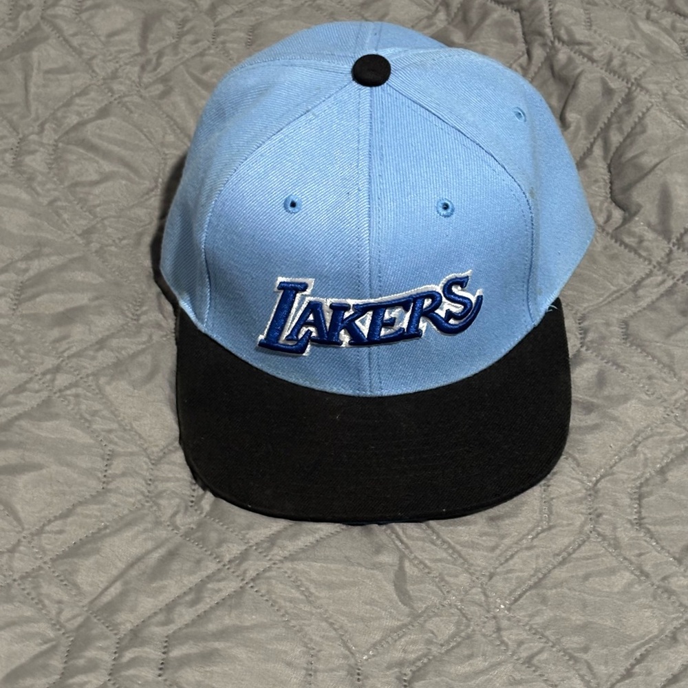 Mitchell & Ness Blue and Gray Cap